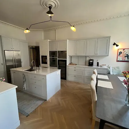 Frogner - 212 Sqm, Pool Table, 3 Bathrooms