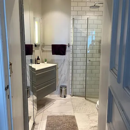 Frogner - 212 Sqm, Pool Table, 3 Bathrooms Апартаменты