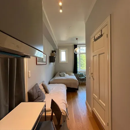 Frogner - 212 Sqm, Pool Table, 3 Bathrooms Осло