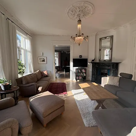 Frogner - 212 Sqm, Pool Table, 3 Bathrooms *